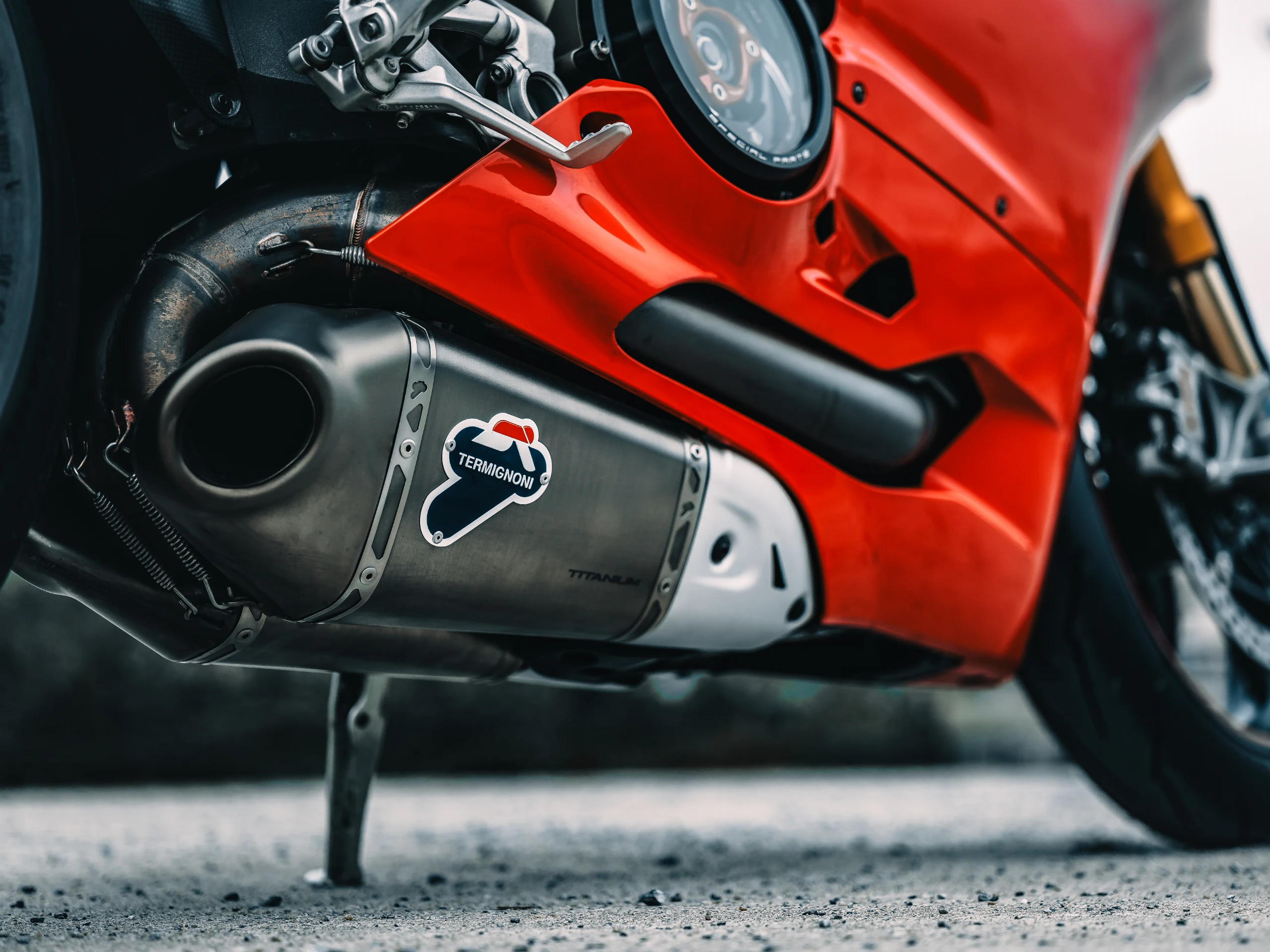 Ducati 1199 Panigale S — photograph 11