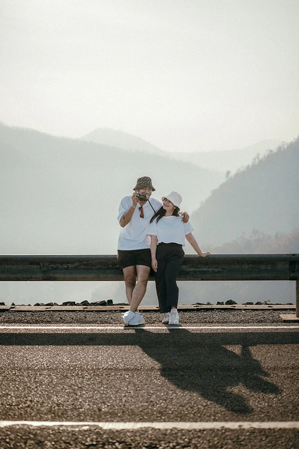 Nung & May — photograph 2