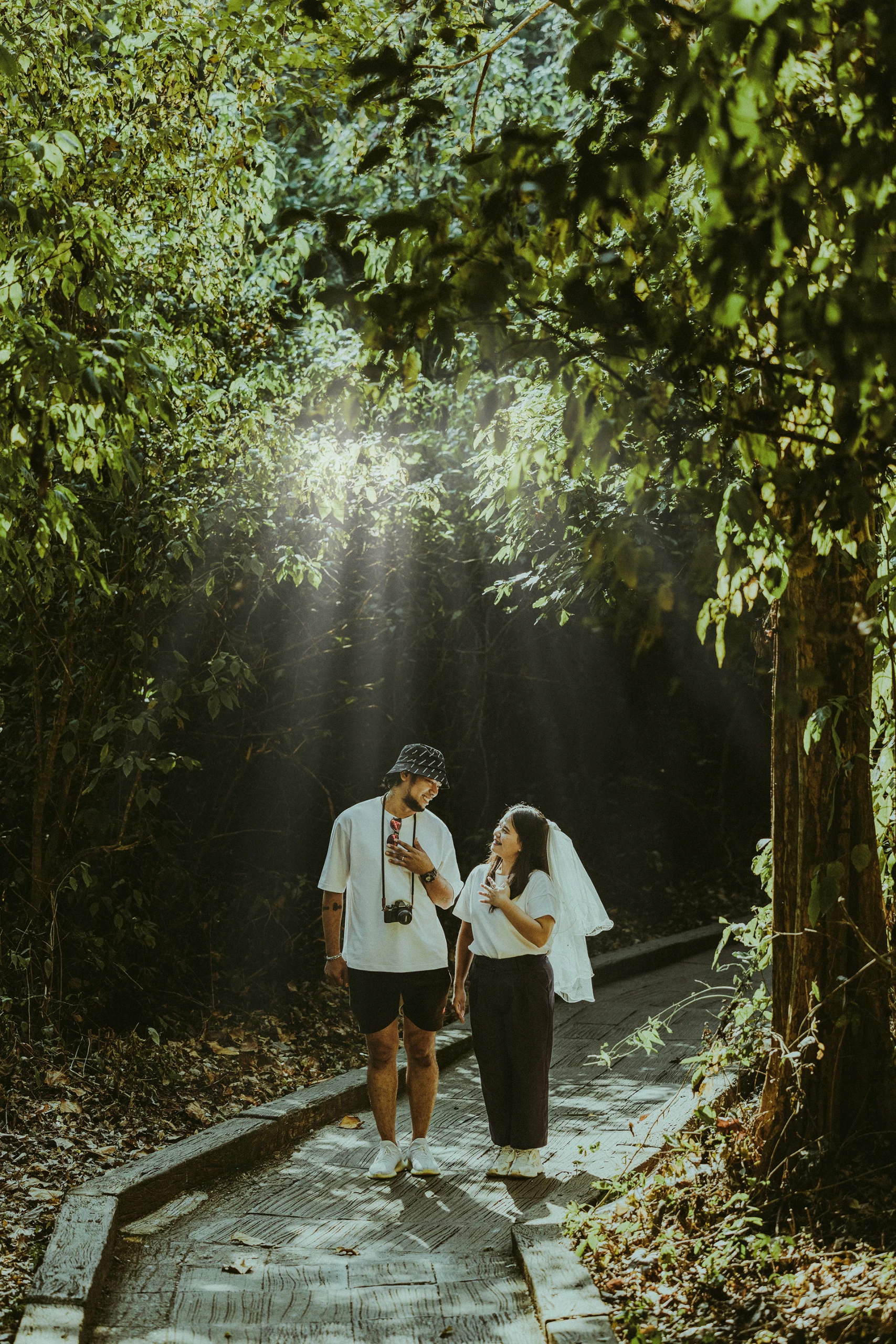 Nung & May — photograph 13
