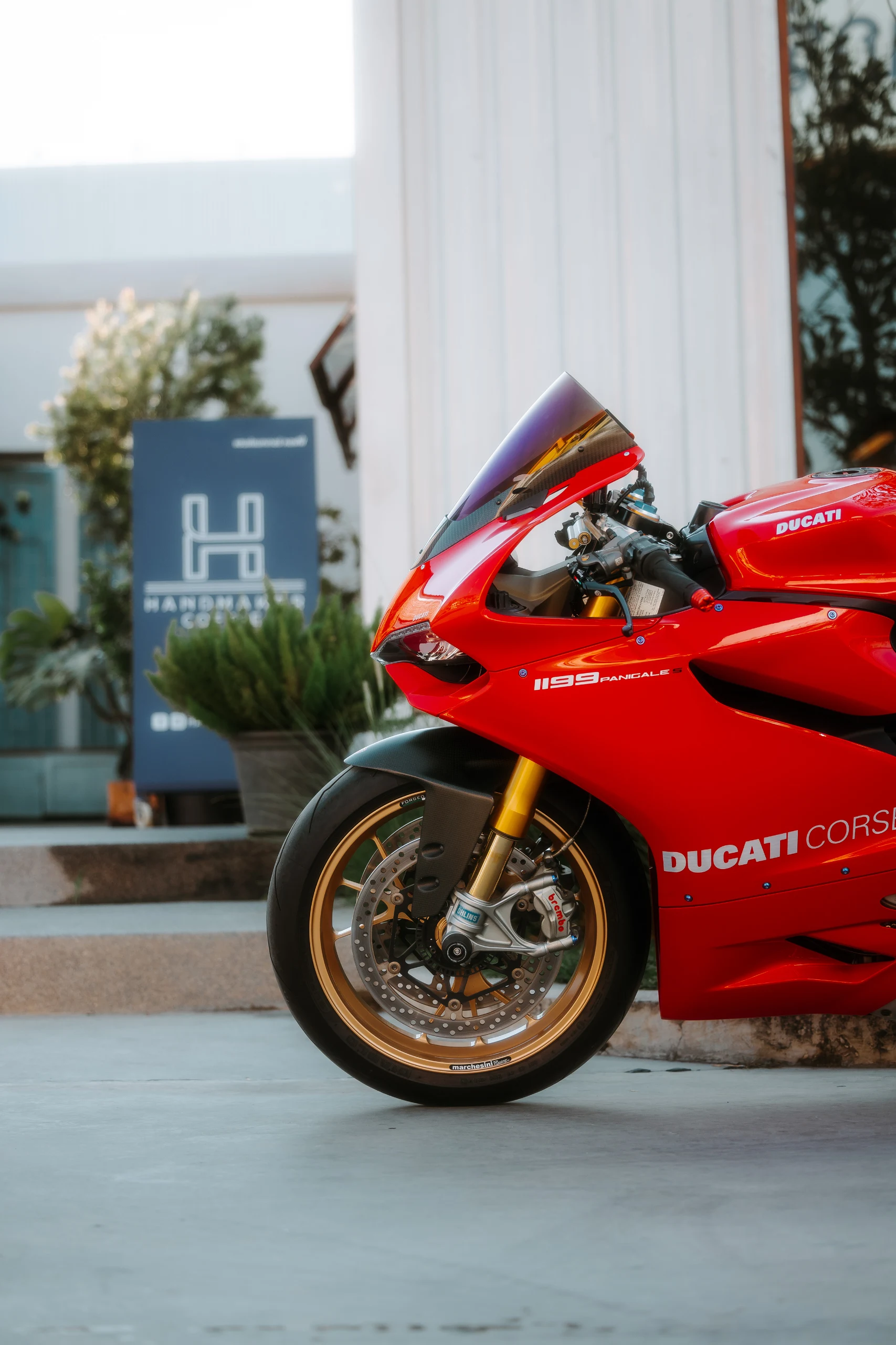 Ducati 1199 Panigale S — photograph 18