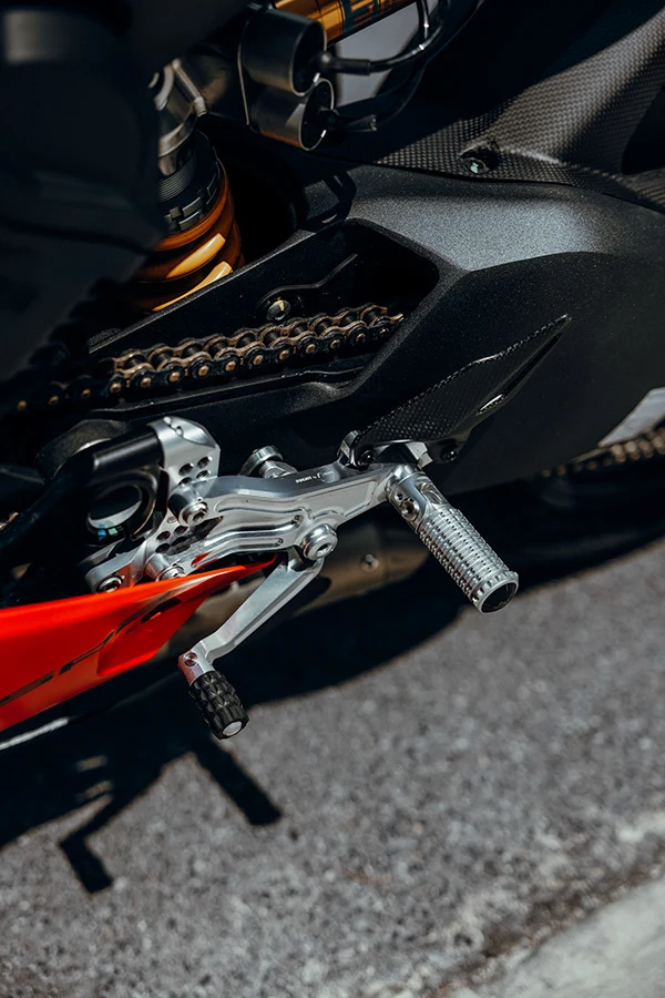 DUCATI PANIGALE V4SP2 — photograph 11