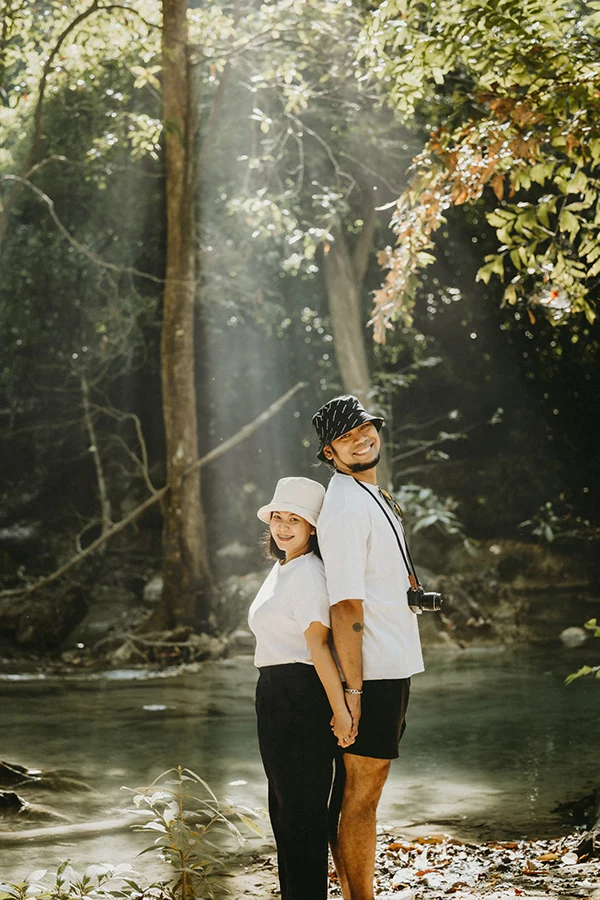 Nung & May — photograph 8