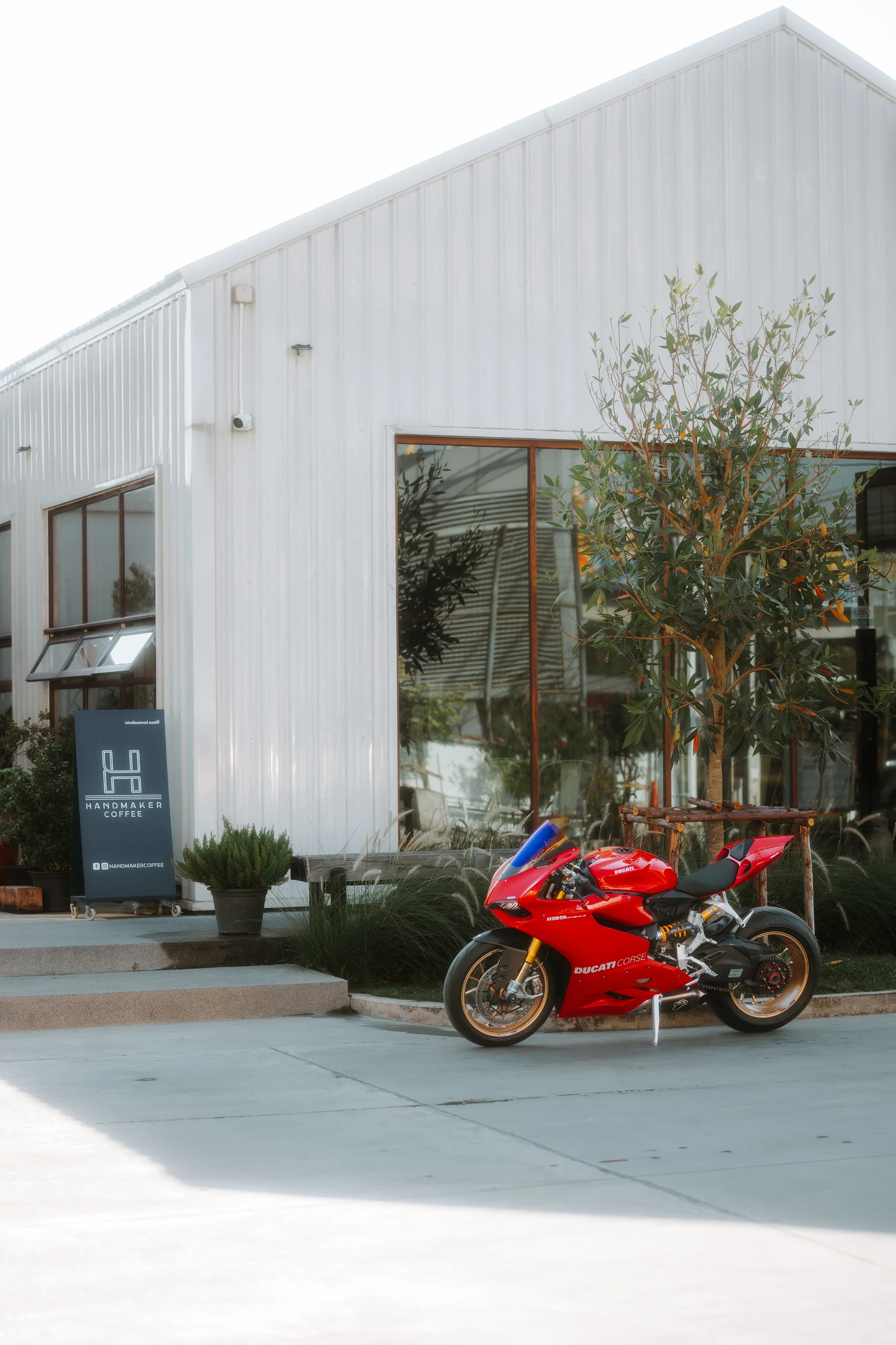 Ducati 1199 Panigale S — photograph 19