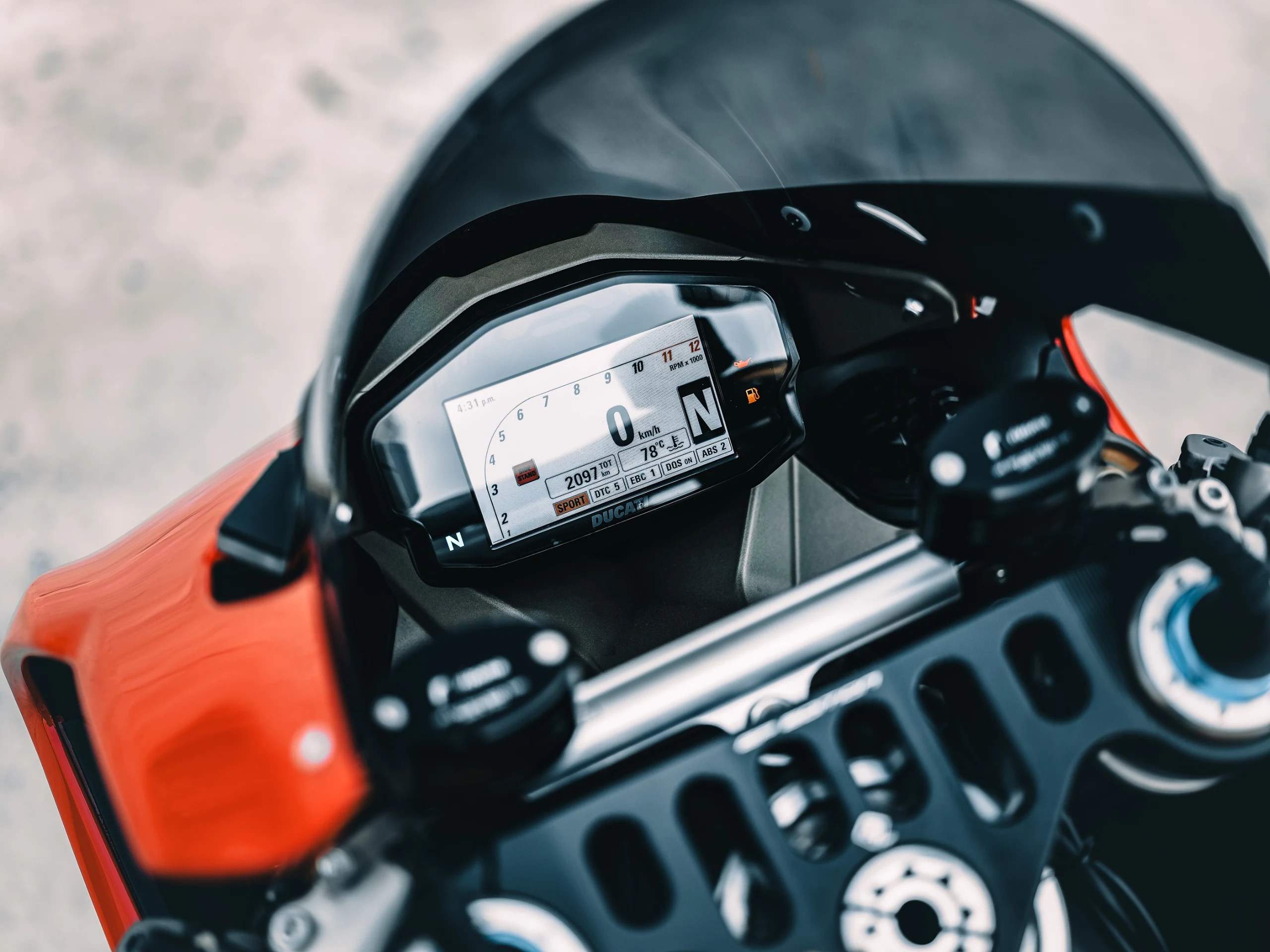 Ducati 1199 Panigale S — photograph 4